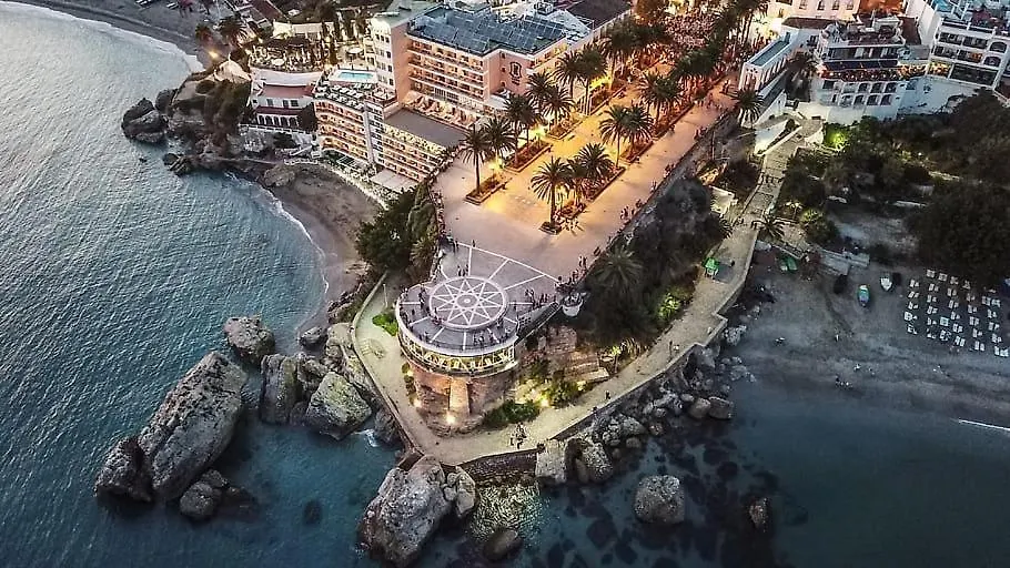 Apartamento Reformado Con Vistas Al Mar Nerja